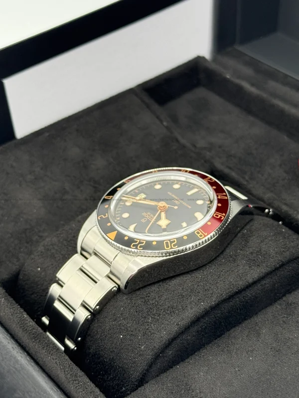 Tudor 7939G Black 39mm GMT Rivet Steel Bracelet Round - Image 8