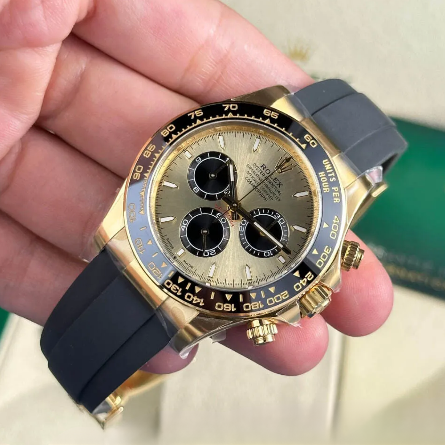 Rolex Daytona 40mm Pikachu Yellow Gold Champagne Black Dial 126518LN - Image 7