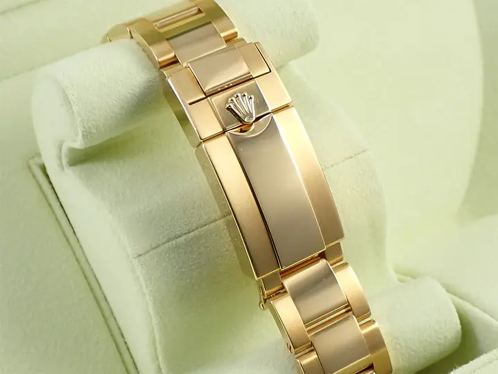 Rolex GMT-Master II 116758SA Automatic Yellow gold Good - Image 10